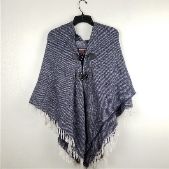 Johnston & Murphy Toggle Closure Poncho Sweater - Picture 1 of 5